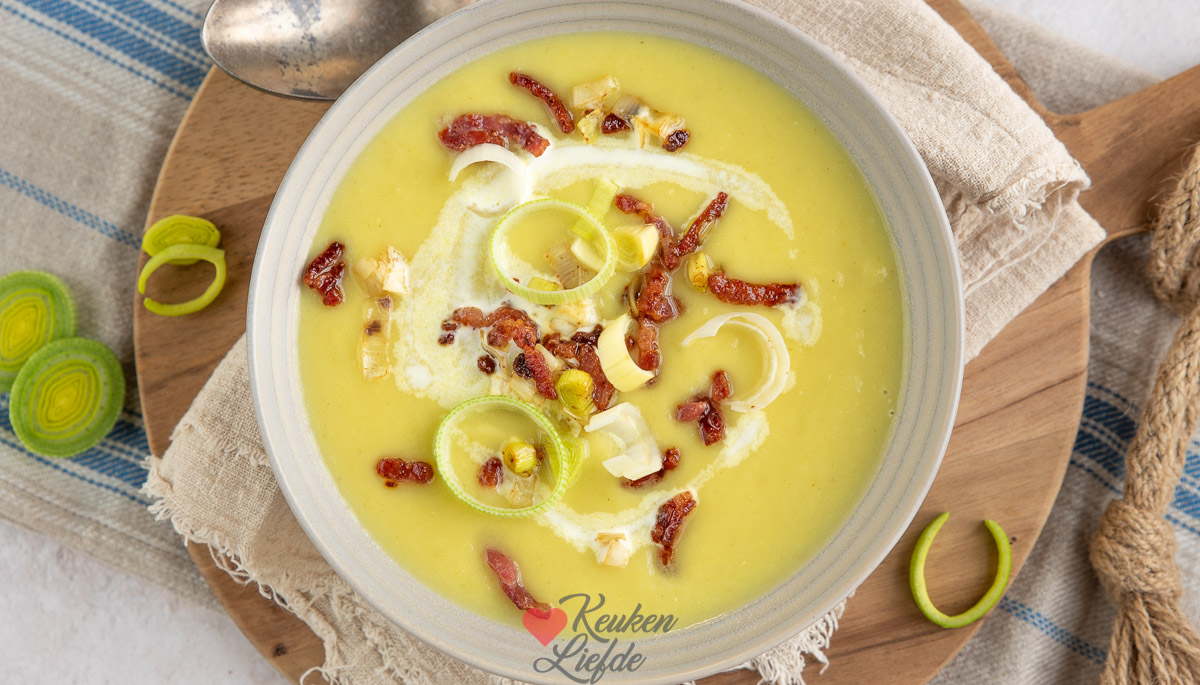 Pastinaaksoep met prei