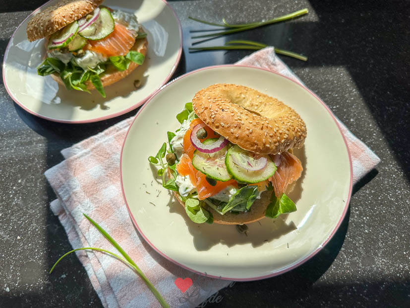 Bagel met zalm en roomkaas