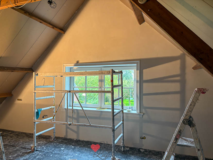 De slaapkamer wordt gestuct