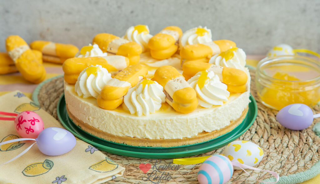 Paastaart met lemon curd en bokkenpootjes